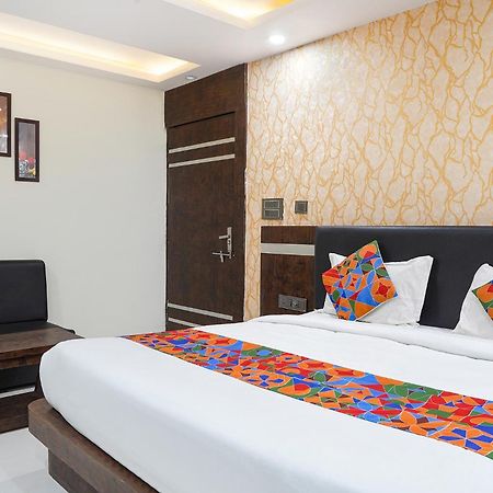 Fabhotel Jalsa Dlx Бопал Екстериор снимка
